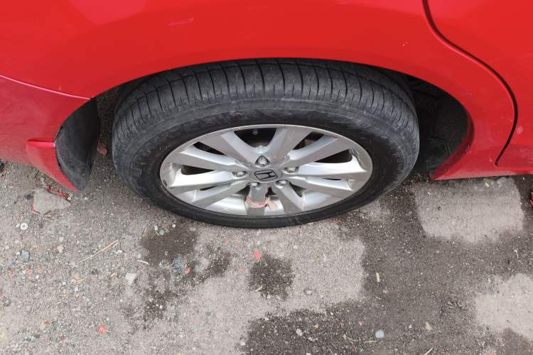 Used Honda Civic 2013 10th Anniversary 1.8L Automatic Luxury Edition Right Rear Wheel Hub