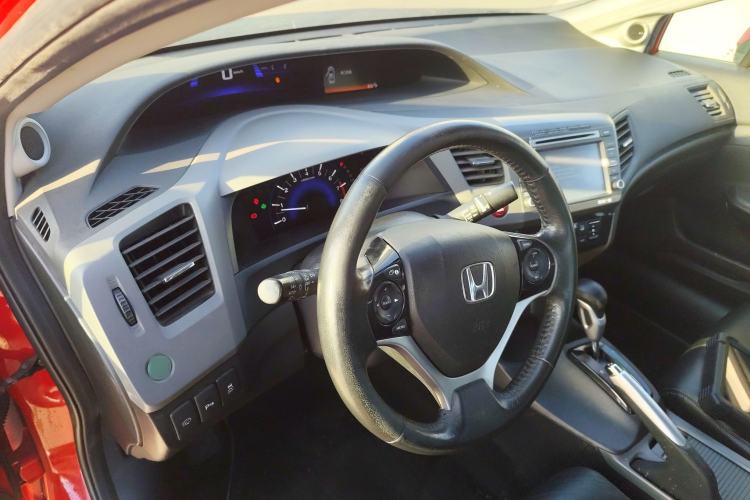 Used Honda Civic 2013 10th Anniversary 1.8L Automatic Luxury Edition Steering Wheel