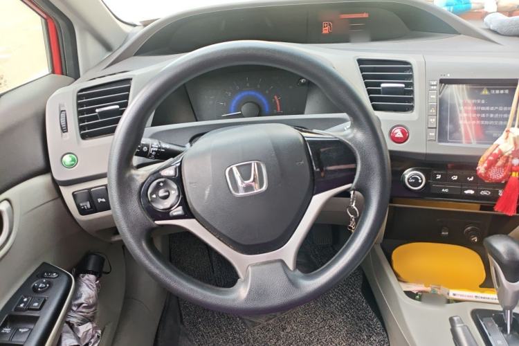 Used Honda Civic 2013 10th Anniversary 1.8L Automatic Comfort Version Steering Wheel