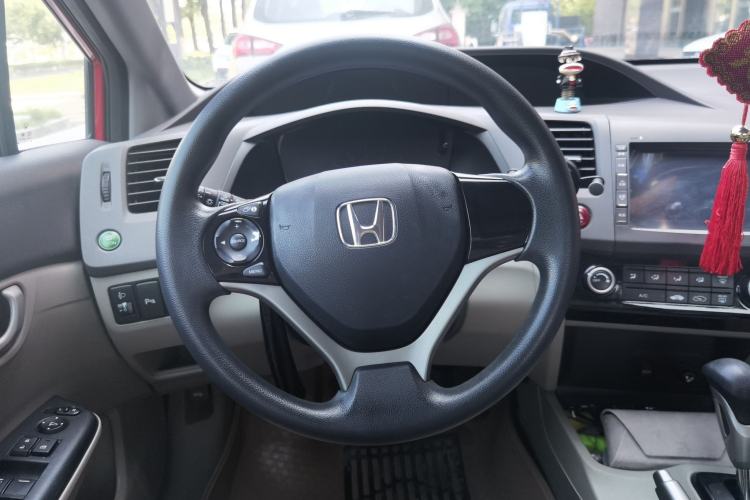 Used Honda Civic 2013 10th Anniversary 1.8L Automatic Comfort Version Steering Wheel