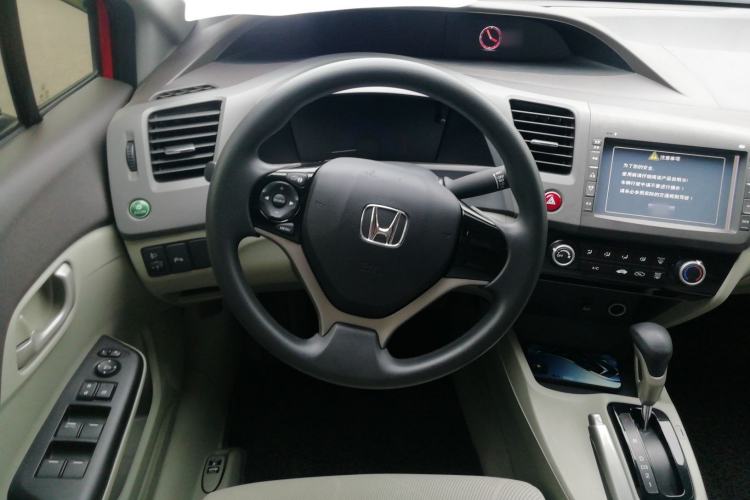 Used Honda Civic 2013 10th Anniversary 1.8L Automatic Comfort Version Steering Wheel