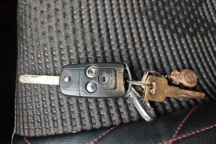 Used Honda Civic 2013 10th Anniversary 1.8L Automatic Luxury Edition Vehicle Key