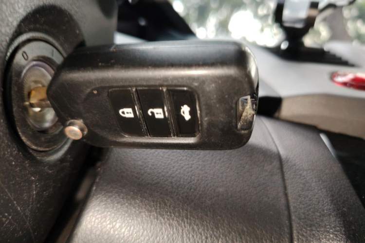Used Honda Civic 2013 10th Anniversary 1.8L Automatic Luxury Edition Vehicle Key