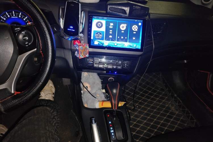 Used Honda Civic 2013 10th Anniversary 1.8L Automatic Luxury Edition Audio And AC Panel