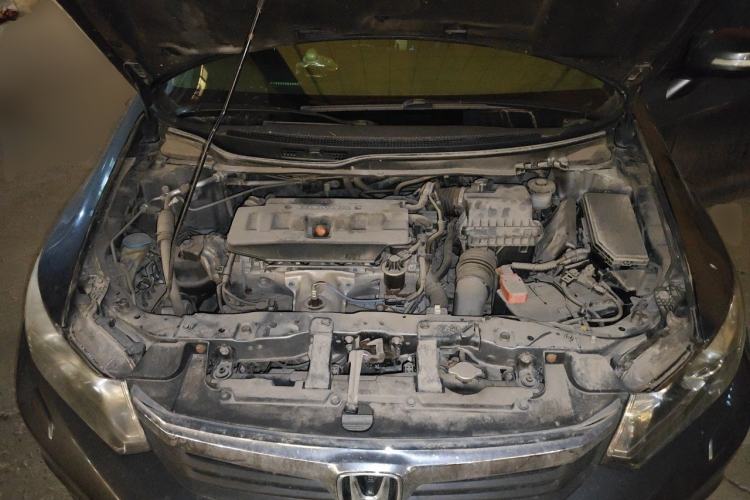 Used Honda Civic 2013 10th Anniversary 1.8L Automatic Luxury Edition Engine Bay