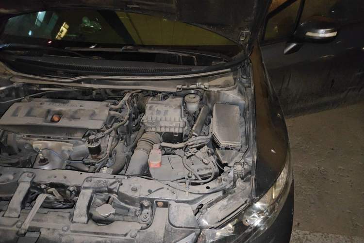 Used Honda Civic 2013 10th Anniversary 1.8L Automatic Luxury Edition Engine Bay Left