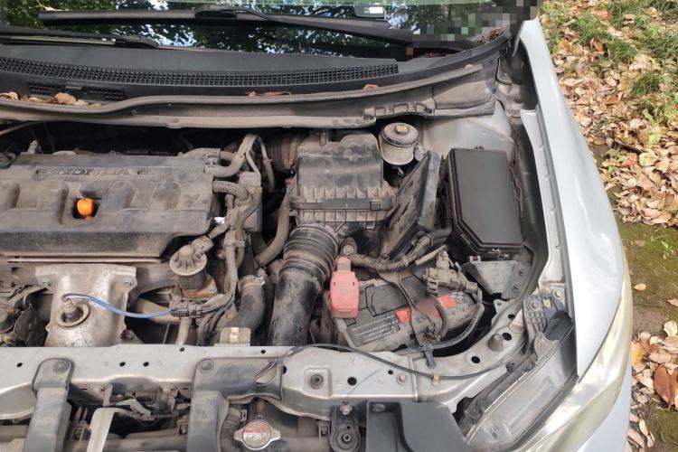 Used Honda Civic 2013 10th Anniversary 1.8L Automatic Comfort Version Engine Bay Left