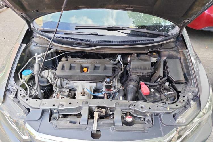 Used Honda Civic 2013 10th Anniversary 1.8L Automatic Comfort Version Engine Bay
