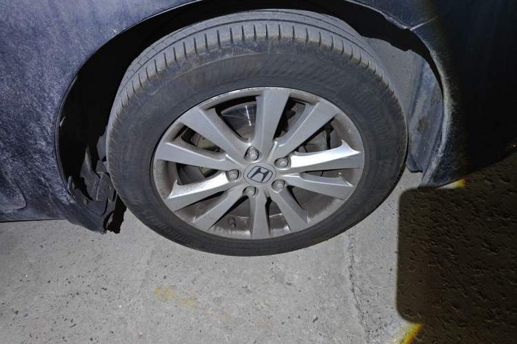Used Honda Civic 2013 10th Anniversary 1.8L Automatic Luxury Edition Right Front Wheel Hub