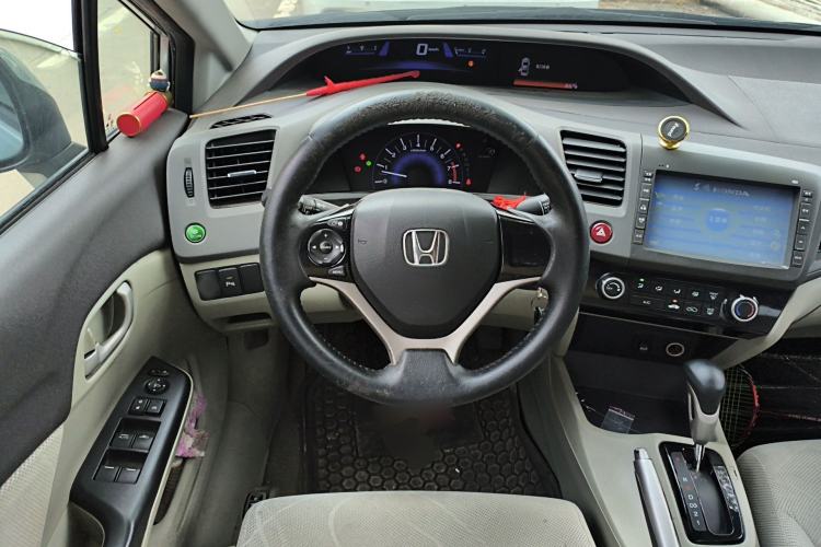 Used Honda Civic 2013 10th Anniversary 1.8L Automatic Comfort Version Steering Wheel