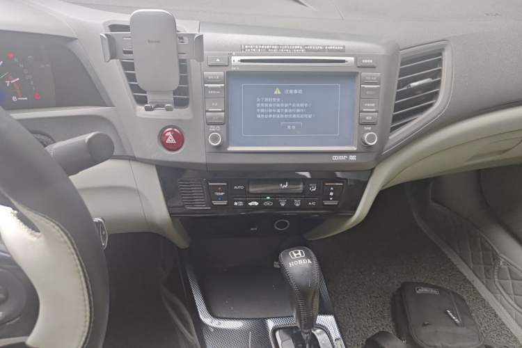 Used Honda Civic 2013 10th Anniversary 1.8L Automatic Luxury Edition Audio And AC Panel