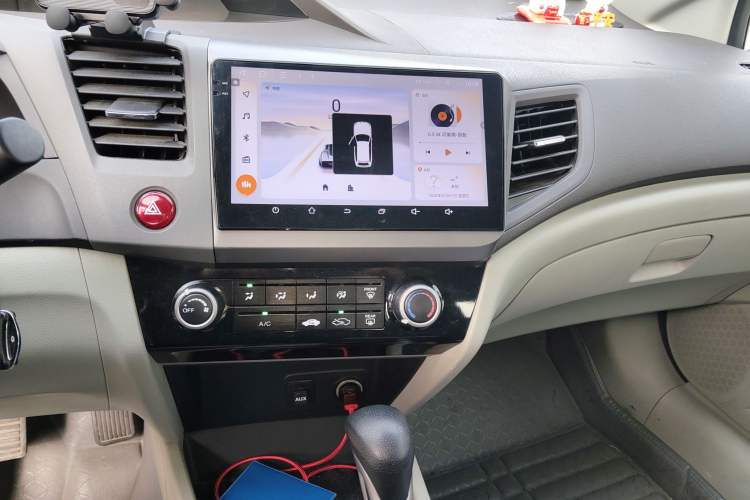 Used Honda Civic 2013 10th Anniversary 1.8L Automatic Comfort Version Audio And AC Panel