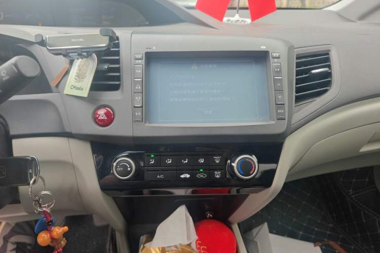 Used Honda Civic 2013 10th Anniversary Edition 1.8L Manual Comfort Version Audio And AC Panel