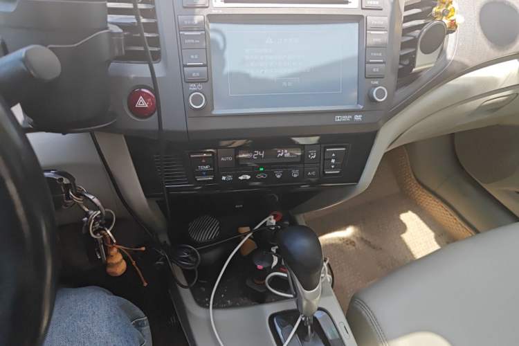 Used Honda Civic 2013 10th Anniversary 1.8L Automatic Luxury Edition Audio And AC Panel