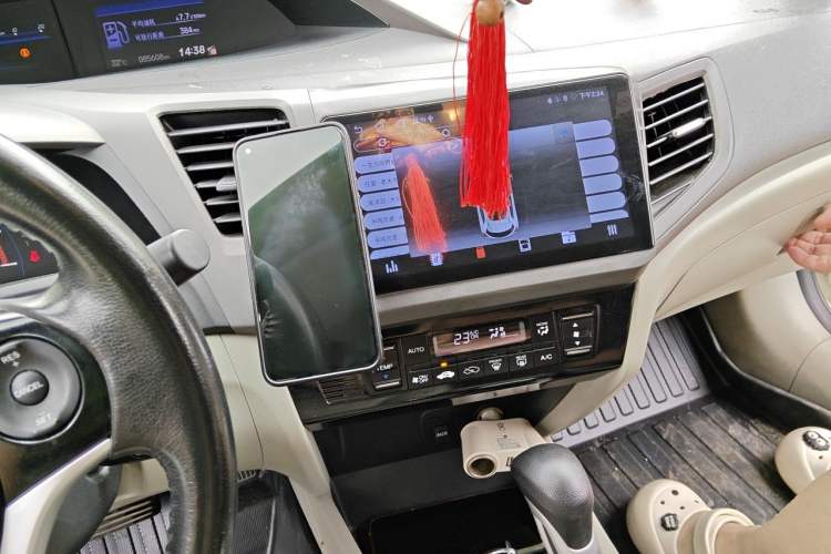 Used Honda Civic 2013 10th Anniversary 1.8L Automatic Luxury Edition Audio And AC Panel