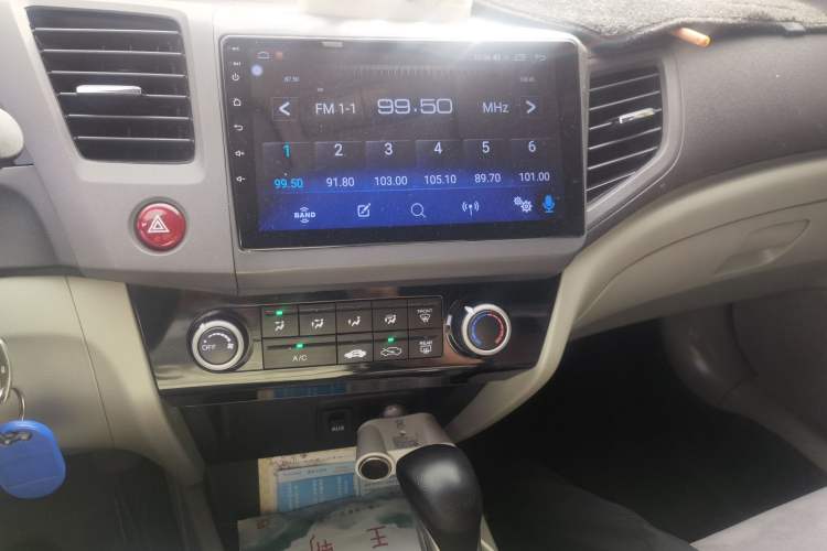 Used Honda Civic 2013 10th Anniversary 1.8L Automatic Comfort Version Audio And AC Panel