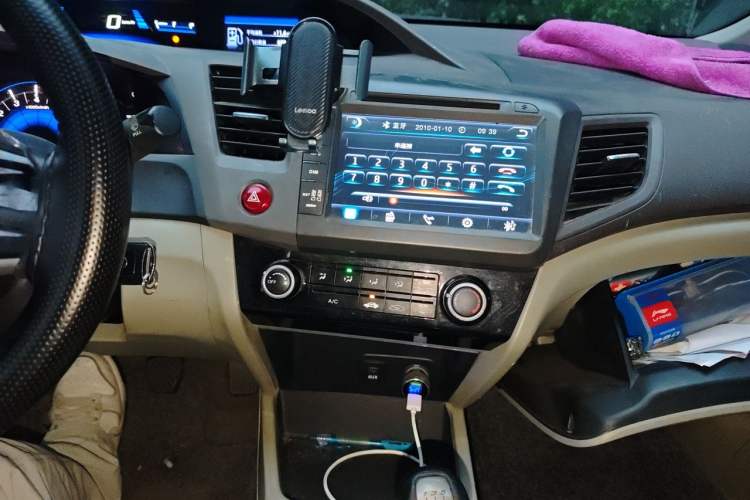 Used Honda Civic 2013 10th Anniversary Edition 1.8L Manual Comfort Version Audio And AC Panel
