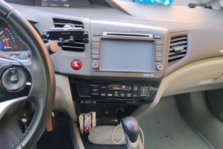 Used Honda Civic 2013 10th Anniversary 1.8L Automatic Luxury Edition Audio And AC Panel