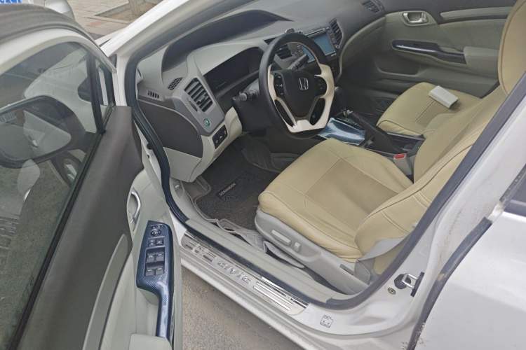 Used Honda Civic 2013 10th Anniversary 1.8L Automatic Luxury Edition Driver Seat