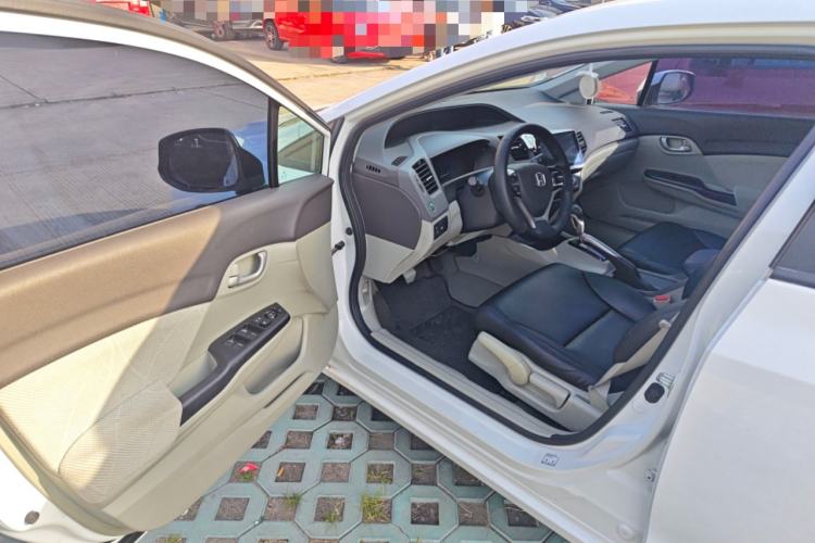 Used Honda Civic 2013 10th Anniversary 1.8L Automatic Comfort Version Driver Seat