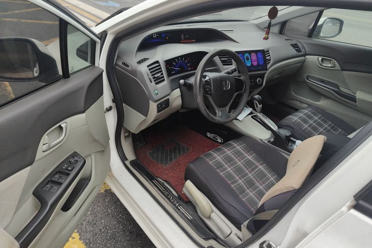Used Honda Civic 2013 10th Anniversary 1.8L Automatic Comfort Version Driver Seat