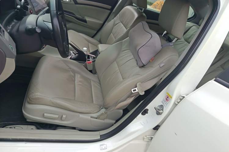 Used Honda Civic 2013 10th Anniversary 1.8L Automatic Luxury Edition Driver Seat