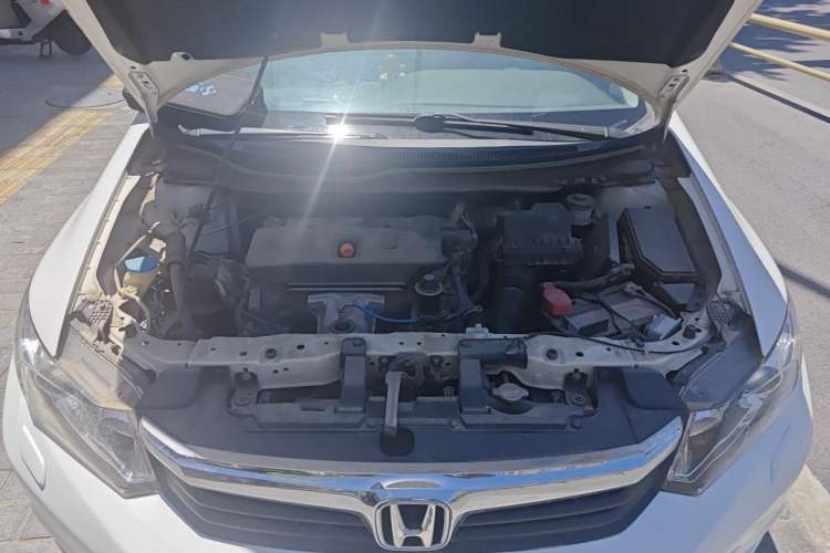 Used Honda Civic 2013 10th Anniversary 1.8L Automatic Luxury Edition Engine Bay