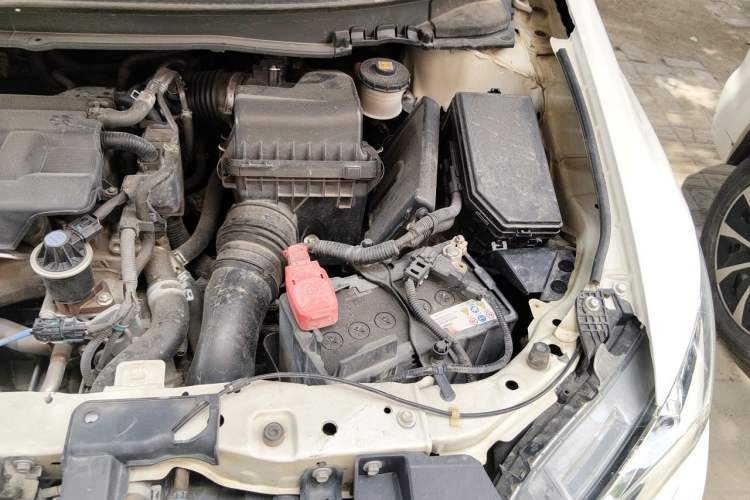 Used Honda Civic 2013 10th Anniversary 1.8L Automatic Luxury Edition Engine Bay Left