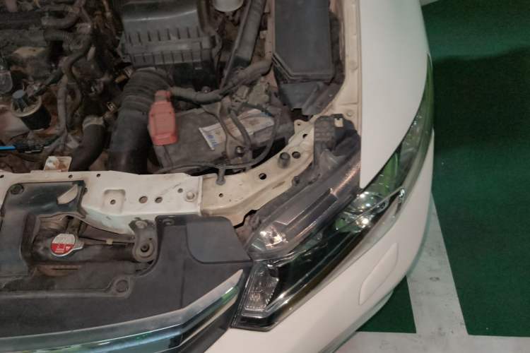 Used Honda Civic 2013 10th Anniversary 1.8L Automatic Luxury Edition Engine Bay Left