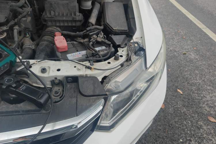 Used Honda Civic 2013 10th Anniversary Edition 1.8L Manual Comfort Version Engine Bay Left