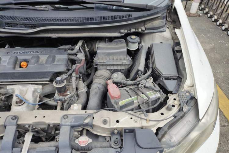 Used Honda Civic 2013 10th Anniversary 1.8L Automatic Comfort Version Engine Bay Left