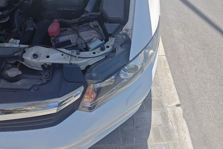 Used Honda Civic 2013 10th Anniversary 1.8L Automatic Luxury Edition Engine Bay Left