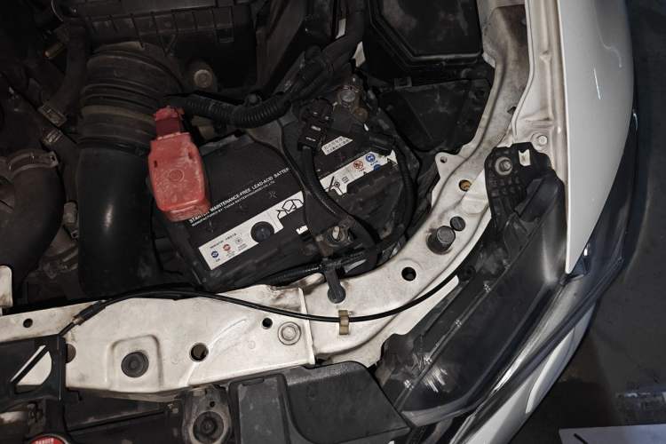 Used Honda Civic 2013 10th Anniversary 1.8L Automatic Luxury Edition Engine Bay Left