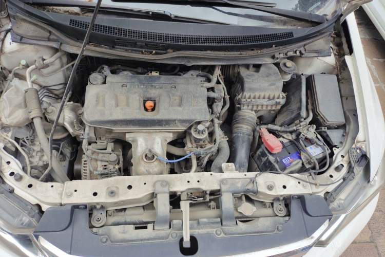 Used Honda Civic 2013 10th Anniversary 1.8L Automatic Comfort Version Engine Bay