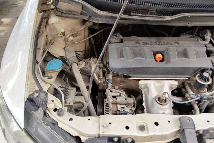 Used Honda Civic 2013 10th Anniversary 1.8L Automatic Luxury Edition Engine Bay Right