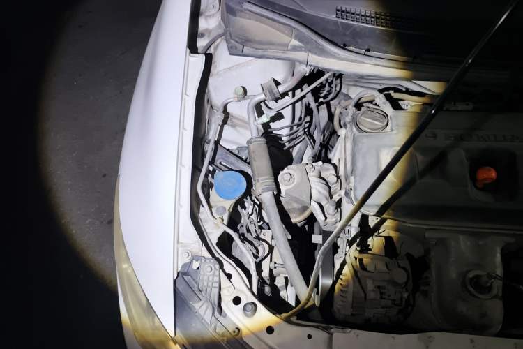 Used Honda Civic 2013 10th Anniversary 1.8L Automatic Luxury Edition Engine Bay Right