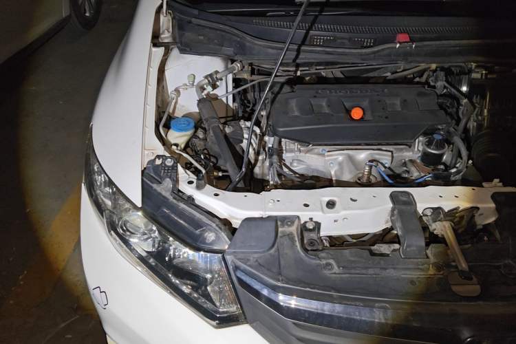 Used Honda Civic 2013 10th Anniversary 1.8L Automatic Comfort Version Engine Bay Right