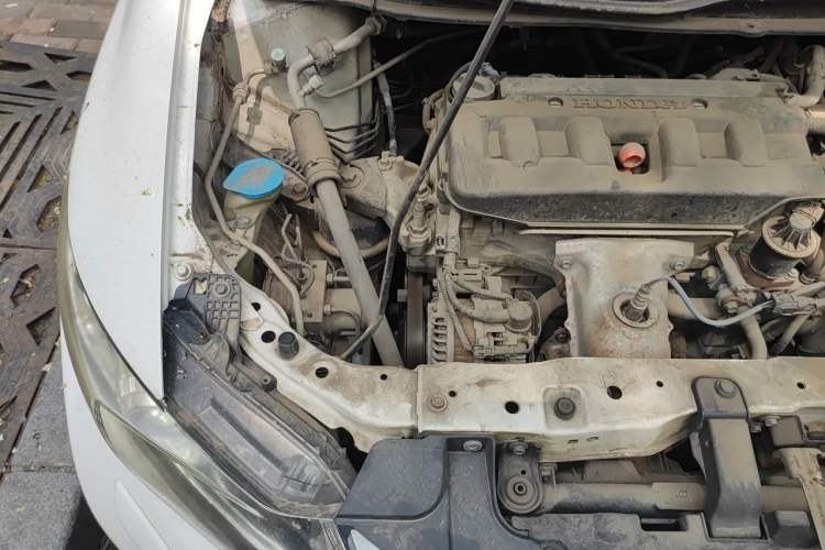 Used Honda Civic 2013 10th Anniversary 1.8L Automatic Luxury Edition Engine Bay Right