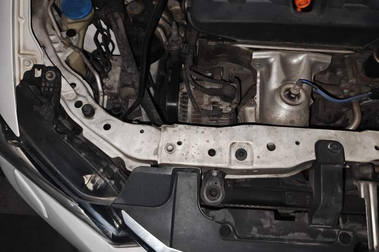 Used Honda Civic 2013 10th Anniversary 1.8L Automatic Luxury Edition Engine Bay Right