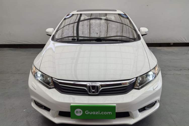 Used Honda Civic 2013 10th Anniversary 1.8L Automatic Luxury Edition Exterior 4