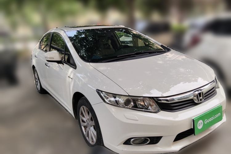 Used Honda Civic 2013 10th Anniversary 1.8L Automatic Luxury Edition Front Right 45 Deg