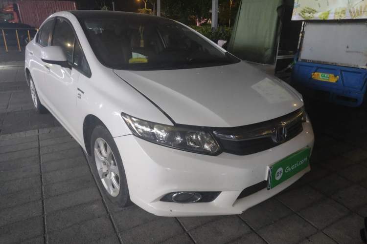 Used Honda Civic 2013 10th Anniversary Edition 1.8L Manual Comfort Version Front Right 45 Deg