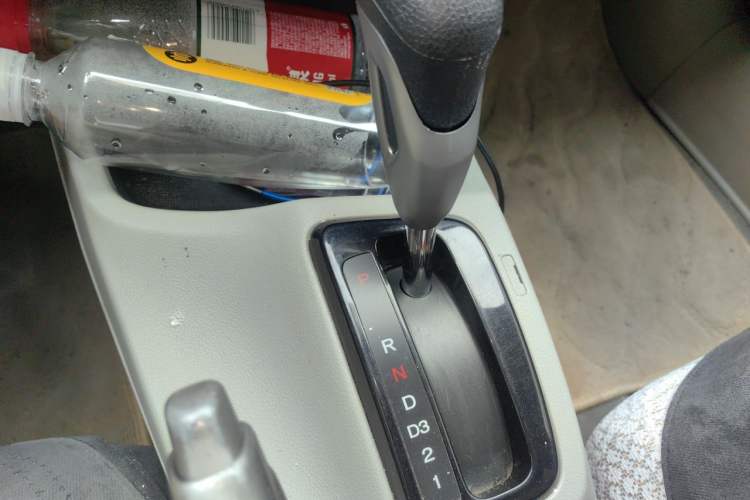 Used Honda Civic 2013 10th Anniversary 1.8L Automatic Comfort Version Gear Lever