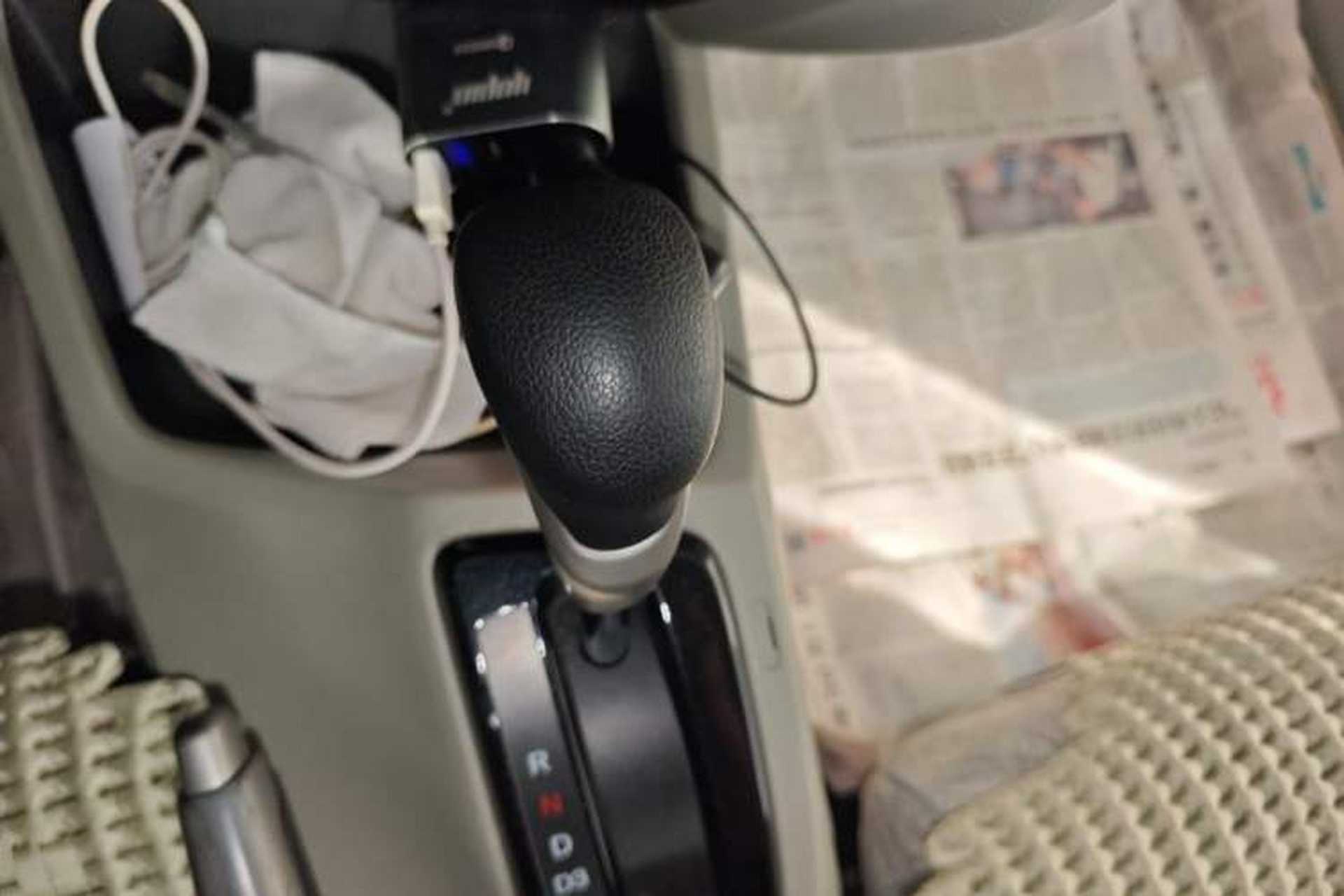 Used Honda Civic 2013 10th Anniversary 1.8L Automatic Comfort Version Gear Lever