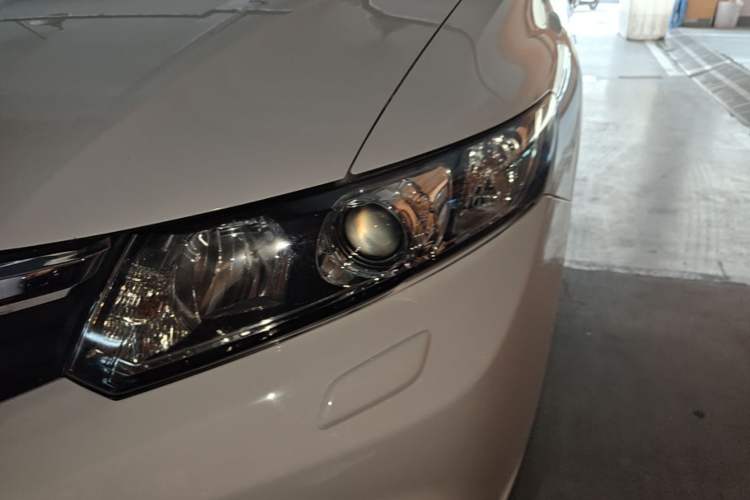 Used Honda Civic 2013 10th Anniversary 1.8L Automatic Luxury Edition Left Front Headlight