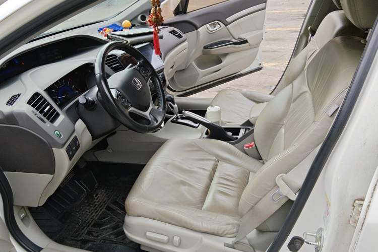 Used Honda Civic 2013 10th Anniversary 1.8L Automatic Luxury Edition Left Front Seat