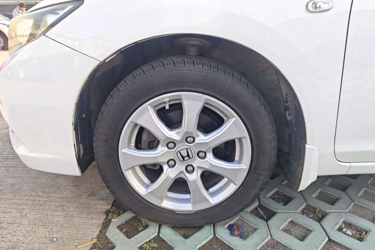 Used Honda Civic 2013 10th Anniversary 1.8L Automatic Comfort Version Left Front Wheel Hub