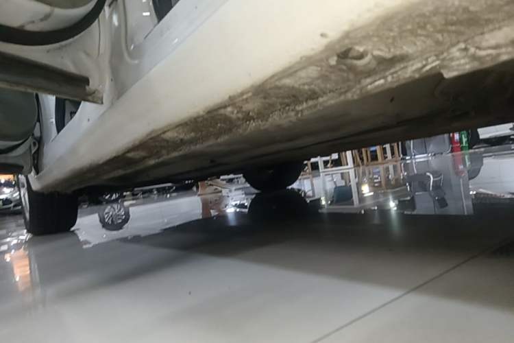 Used Honda Civic 2013 10th Anniversary 1.8L Automatic Comfort Version Left Side Sill