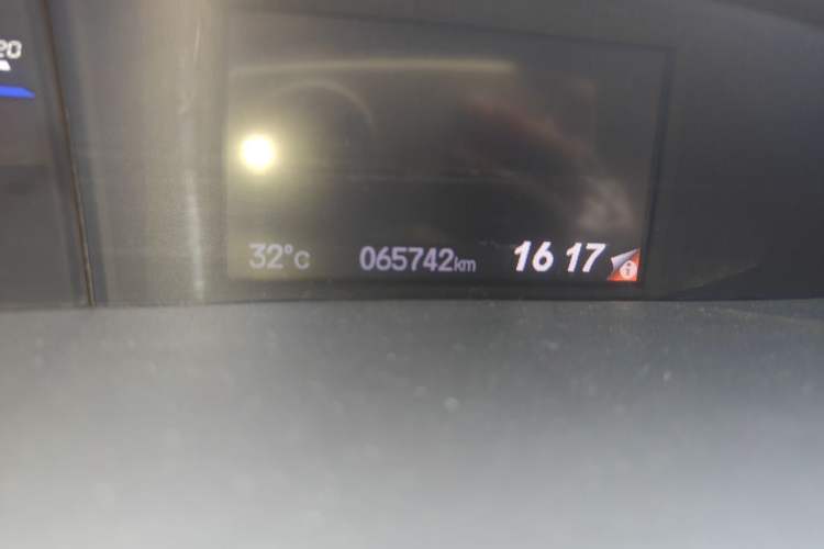 Used Honda Civic 2013 10th Anniversary 1.8L Automatic Comfort Version Odometer Close Up