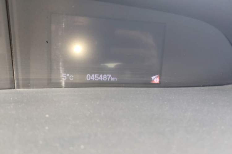 Used Honda Civic 2013 10th Anniversary 1.8L Automatic Comfort Version Odometer Close Up
